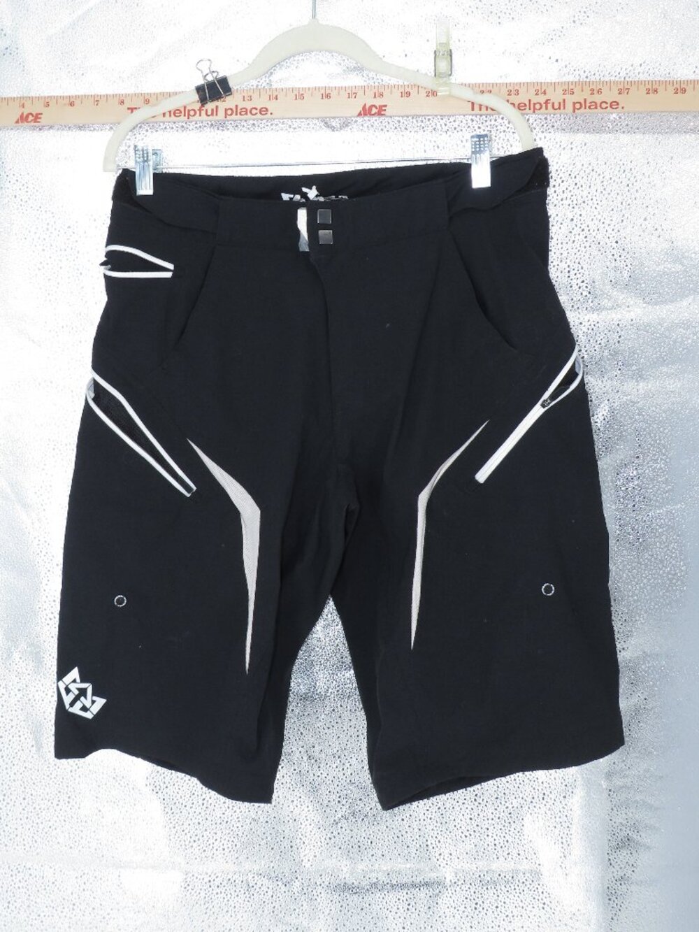 Royal Racing Mountain Bike Shorts Black White Size XL Mens Downhill Enduro MTB13